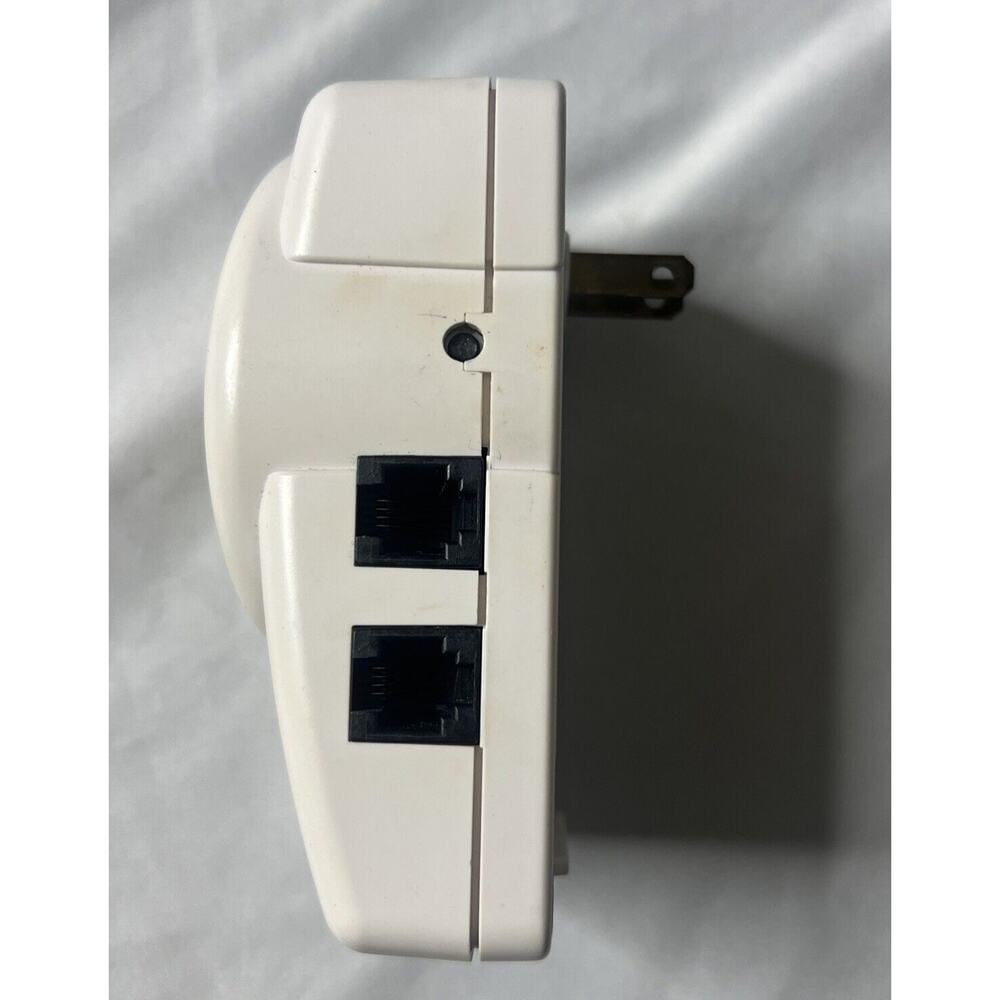 Belkin Wireless Modem Jack (Model PX-441 Rev 4) Phone Delivery System Base Unit - Picture 2 of 6